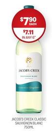 Jacob's - Creek Classic Sauvignon Blanc 750ml offers at $7.9 in Harry Brown