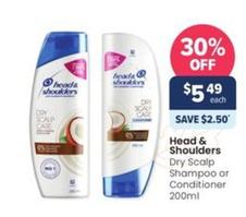 Head & Shoulders - Dry Scalp Shampoo Or Conditioner 200ml offers at $5.49 in Advantage Pharmacy