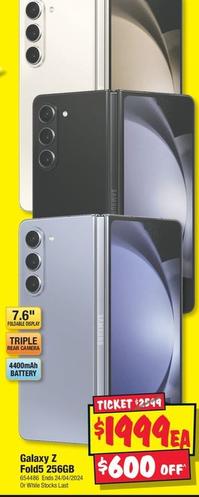 Samsung - Galaxy Z Fold5 256gb offers at $1999 in JB Hi Fi