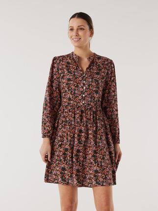 Rubia Button Front Dress offers at $79.99 in Jeanswest