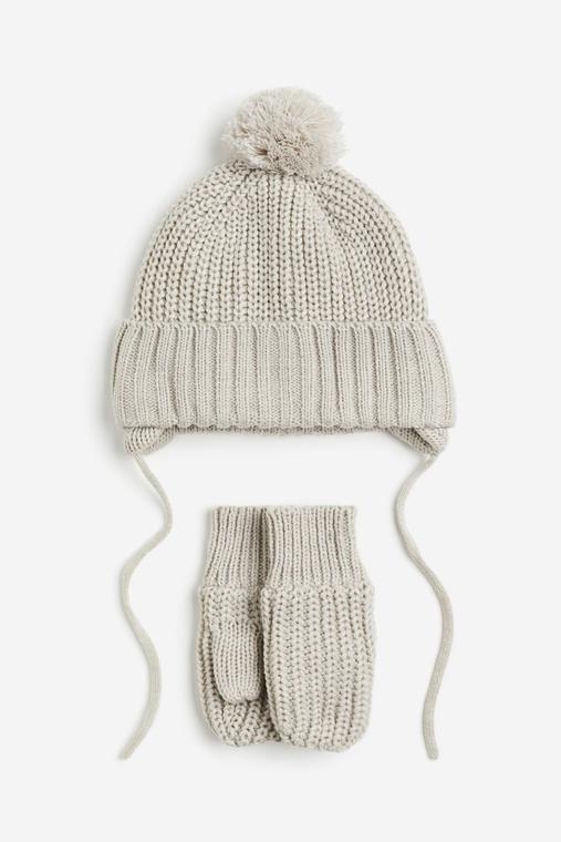 2-piece Beanie & Mittens Set offers at $24.99 in H&M