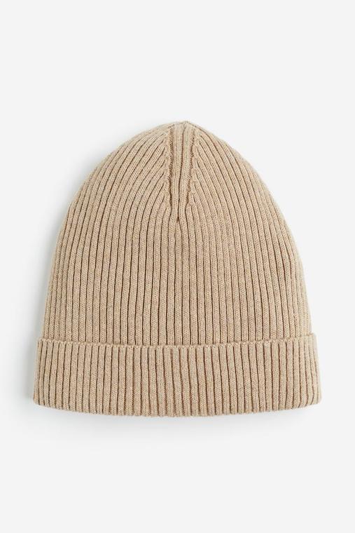 Silk Blend Beanie offers at $27.99 in H&M