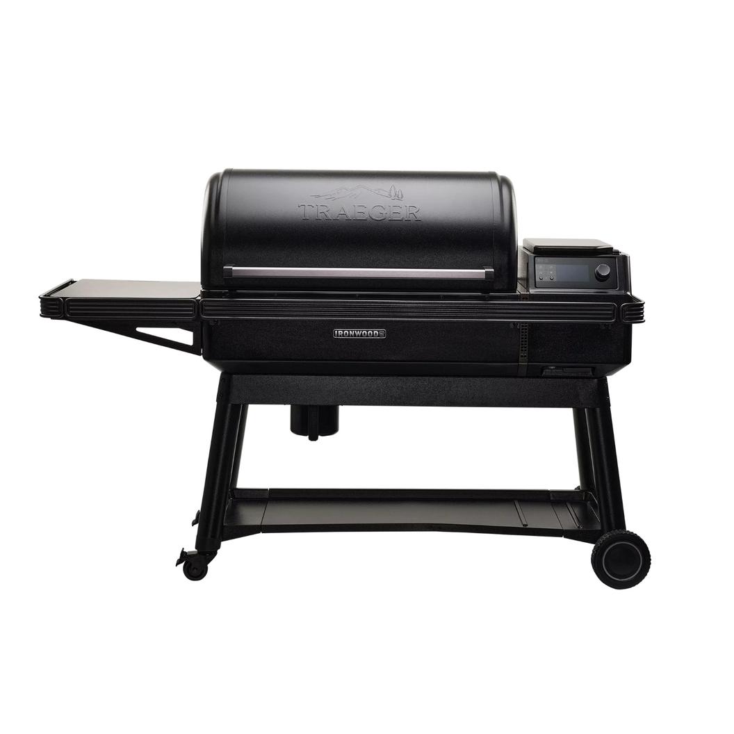 Traeger Ironwood XL Pellet Grill - TFB93RLGG offers in BBQ Store