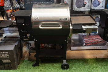 Clearance Sale - Camp Chef Woodwind Pro 24 with Sidekick offers in Joe's Barbeques & Heating