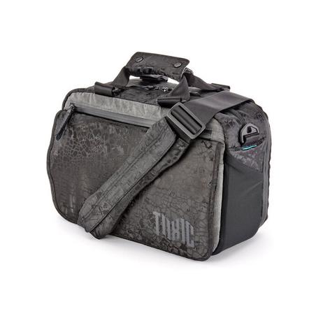 Toxic from 3LT - Wraith Camera Messenger Bag Medium - Onyx offers at $174 in Camera Pro