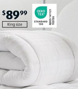 Deluxe Quilt With A Touch Of Silk – King Size offers at $89.99 in ALDI