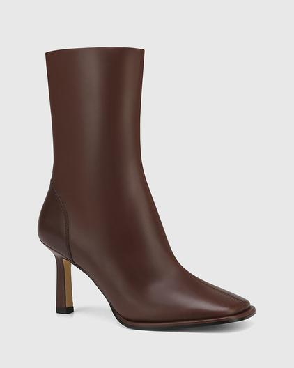 Paltro Hickory Leather Stiletto Heel Ankle Boot offers at $319 in Wittner