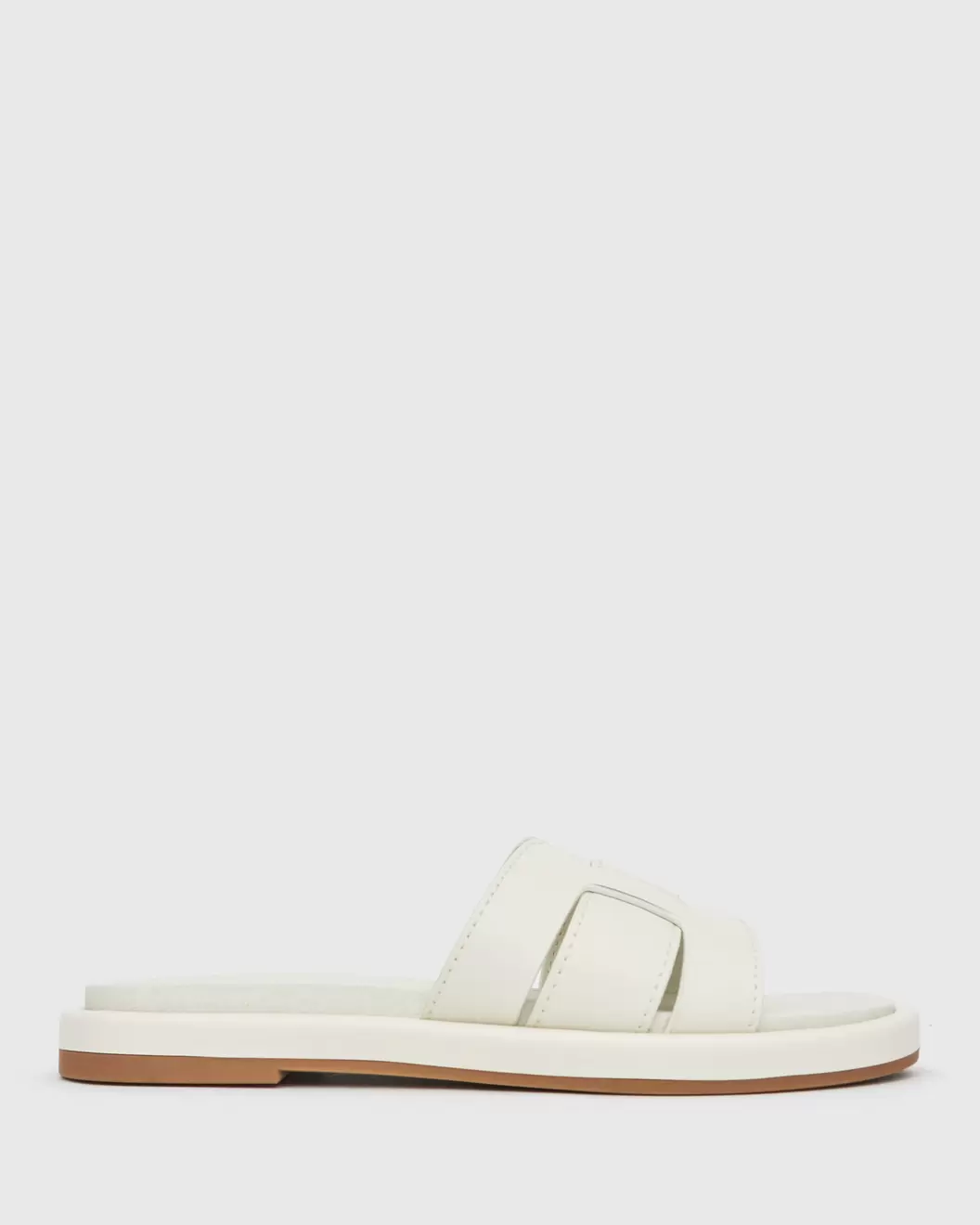 BLAIR Round Toe Slides offers at $119.99 in Betts