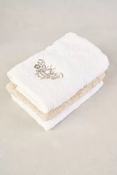 Bee Embroidered Face Washer Set offers at $24.99 in Blue Illusion