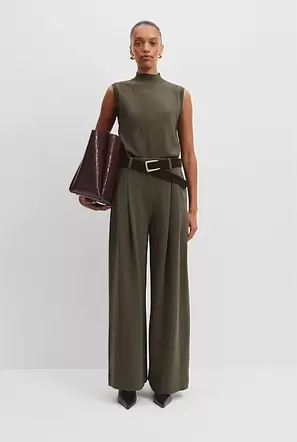 Soft Pleat Pant offers at $249 in Country Road